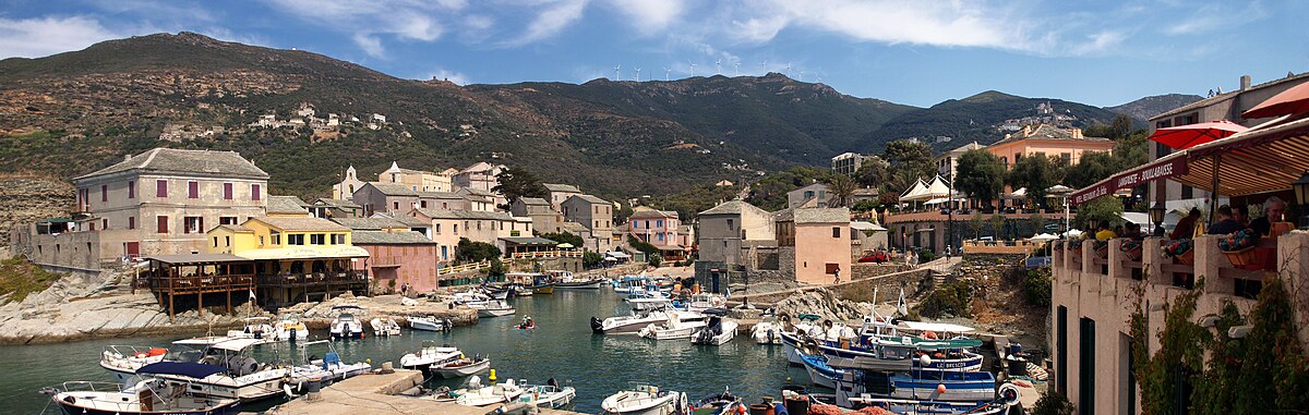 Centuri port pano